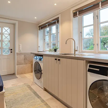 Reethaus Smutje * Nieblum